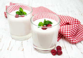 Glasses with fruit yogurt