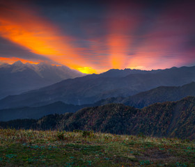 Fototapeta na wymiar Colorful autumn morning in the Caucasus mountains.