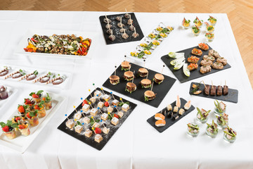 Fingerfood-Buffet in der Gastronomie