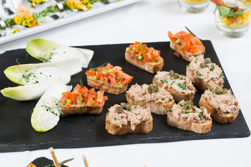 Fingerfood-Buffet in der Gastronomie