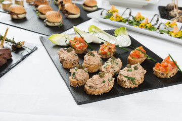 Fingerfood-Buffet in der Gastronomie