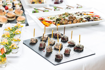 Fingerfood-Buffet in der Gastronomie