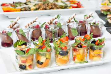 Fingerfood-Buffet in der Gastronomie
