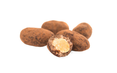 almonds in chocolate