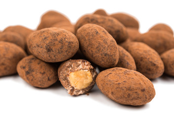 almonds in chocolate