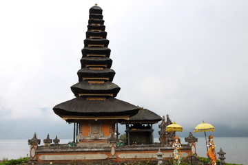 Balinesischer Tempel © Bradrach