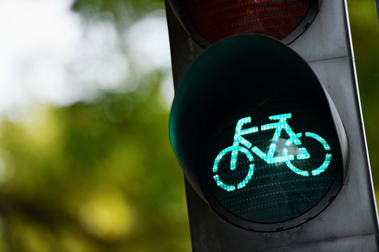 Fototapeta Green traffic light for bicycles