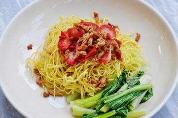 vegetarian noodle topping gluten look like barbecue pork