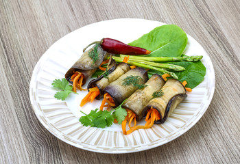 Eggplant rolls with carrot