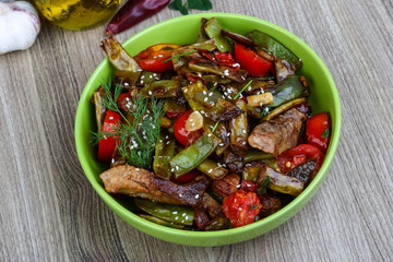 Stir fried pork with vegetables