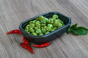 Wasabi peas