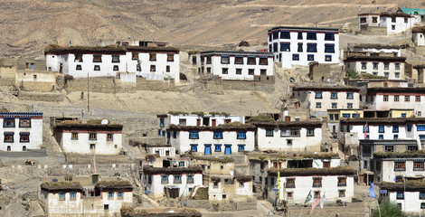 Obraz premium Village in Himalaya mountains, India