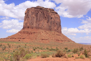 gros rocher &agrave; Monument valley