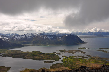 Norwegian nature / There are mountains plunging into the sea from hundreds of metres, fjords, tall mountain peaks, northern lights and midnight sun.