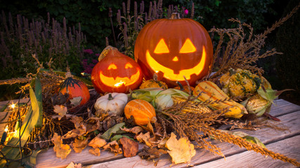 Herbst Halloween Kürbislaterne Kürbisse Lichter Nacht Erntedank Hintergrund