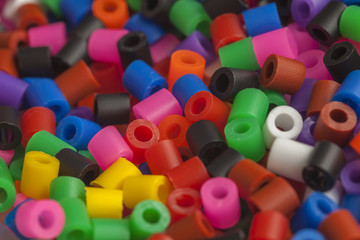 Fototapeta na wymiar plastic beads colors