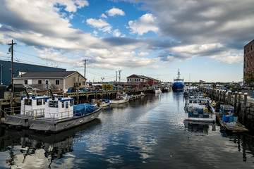 Fototapeta na wymiar docks and boats