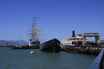 bateau au port de San Francisco