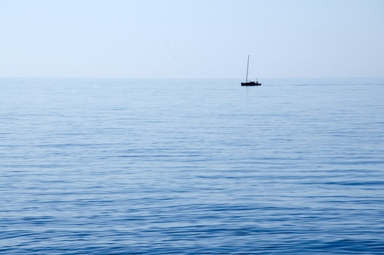 Fototapeta Sailboat on the sea
