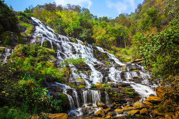 Mae Ya Waterfall