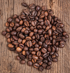 Obraz premium Fine roasted coffee beans concept