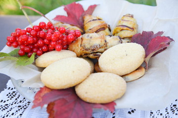 Осенний натюрморт с сладостей