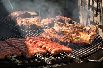 Argentinische Chorizos auf dem Grill