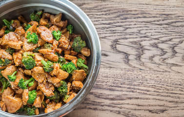 Chicken with broccoli