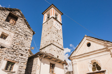 Corippo, Dorf, Verzascatal, Valle Verzasca, Fluss Verzasca, Dorfkirche, Kirche, Steinhäuser, Wanderweg, Kastanienwald, Herbst, Tessin, Schweiz