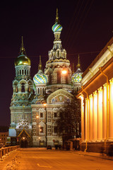 Obraz premium Church of the Savior on Blood in Russia, Saint Petersburg. Night time. Winter.