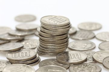 日本のお金　百円コイン
