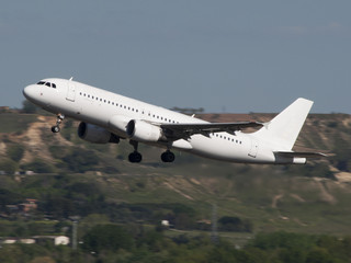 A320