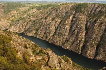 Obraz premium Overlooking the River Sil Canyon