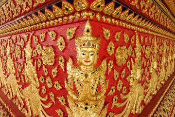 Fototapeta premium art of thai sculpture in Wat Suan Dok, thai temple in chiang mai