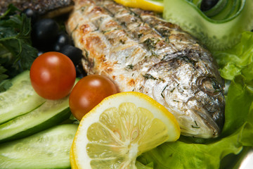 grilled fish with vegetables