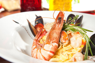 spaghetti with seafood