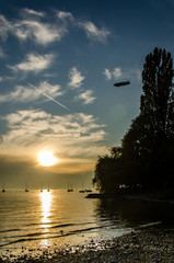 Sonnenuntergang im Herbst am Bodensee © dietwalther