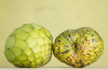 Deliciosa chirimoya fruta - Annona cherimola