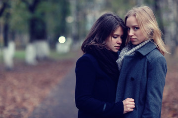 Obraz premium girl friend Stress concept autumn park