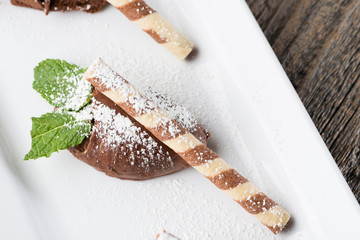 Mousse au Chocolat Röllchen