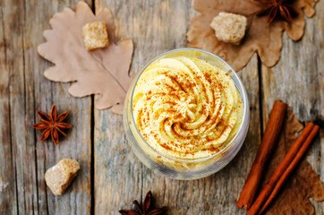 pumpkin spice cheesecake mousse