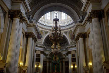 Obraz premium Inside Holy Trinity Alexander Nevsky Lavra, church in Saint Petersburg, Russia