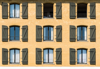 3x3 Yellow house in Copenhagen