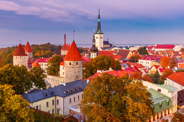 Fototapeta na wymiar Aerial view old town in the twilight, Tallinn, Estonia
