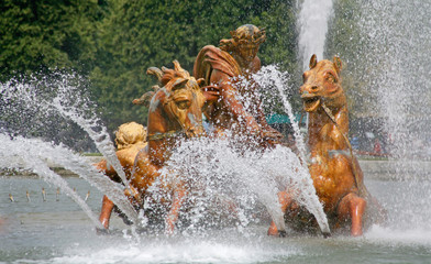Fototapeta na wymiar Paris - Neptune fountain from Versailles