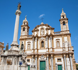 Fototapeta na wymiar Palermo - San Domenico - Saint Dominic church and baroque column