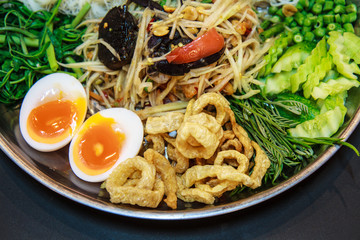 The most delicious papaya salad tray