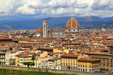 Fototapeta na wymiar Cattedrale di Santa Maria del Fiore in Florence, Italy