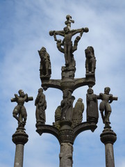Fototapeta na wymiar Kreuz am Calvaire Saint Thégonnec