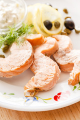 salmon with lemon